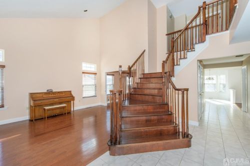 27 Nathan Dr, Old Bridge NJ  08857-2789 exterior