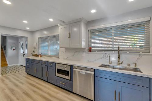 724 Natoma Dr, San Jose CA  95123-3935 exterior