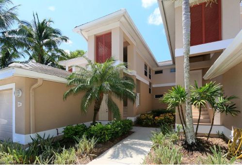 801 Carrick Bend Cir, Naples, FL 34110-3609