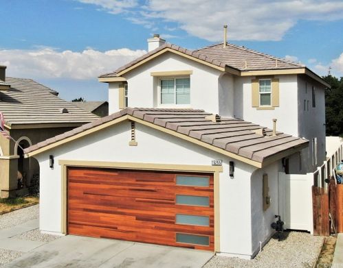 15255 Sunny Point St, Victorville, CA 92394-7575
