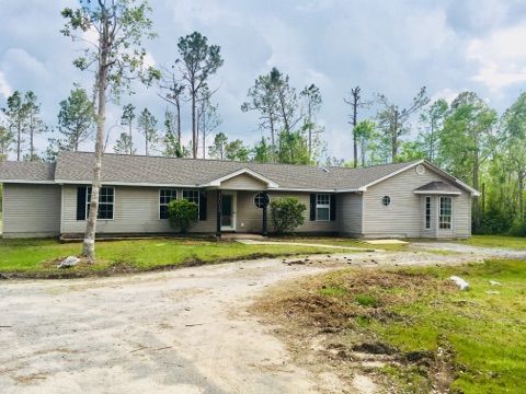 12012 Azalea St, Fountain, FL 32438-2775