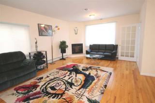 7215 Avenue, Brooklyn, NY 11234-5825