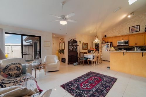 5886 Golden Eagle Cir, West Palm Beach FL  33418-1528 exterior