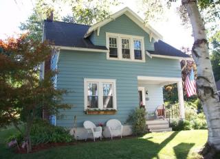 878 Franklin St, Skaneateles, NY 13152-9302