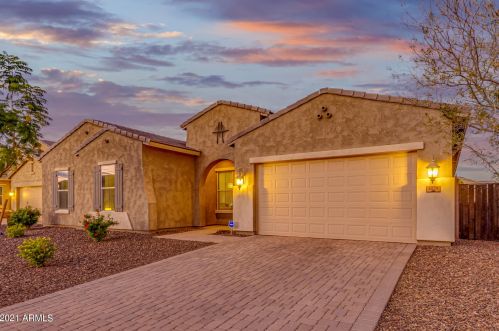 5029 Tatum Ln, Gilbert AZ  85298-0356 exterior