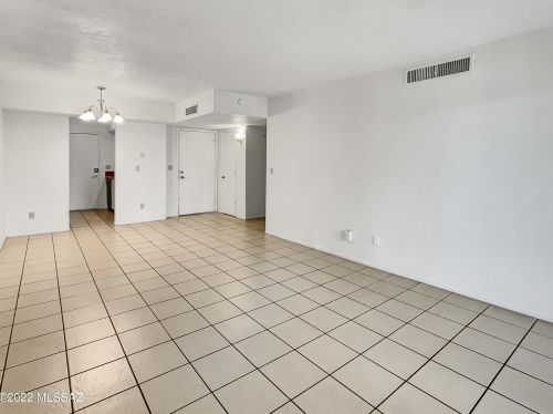 5086 Campbell Ave, Tucson AZ  85706-1510 exterior