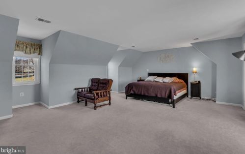 13140 Ada Ln, Nokesville VA  20181-3326 exterior