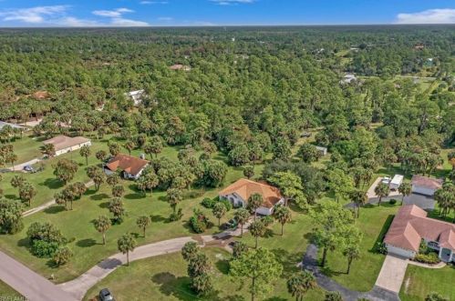 330 17 St, Naples FL 34117-3309 exterior