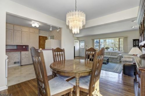 97 Woodland Ave, Verona NJ  07044-2207 exterior