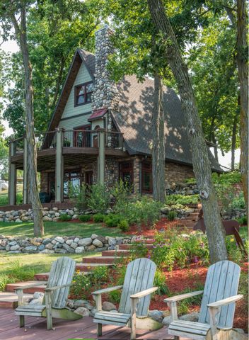 3222 Hummingbird Ln, Beaconsfield, IA 50074-4422