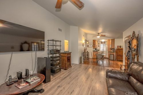 26607 Balerna Dr, Santa Clarita CA  91350-2305 exterior