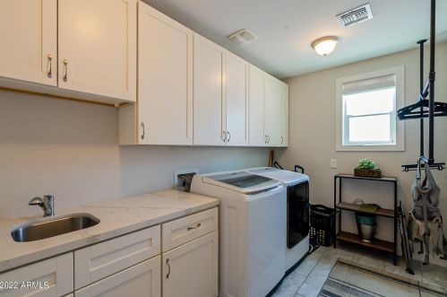 3717 35 Pl, Phoenix AZ 85032-5344 exterior