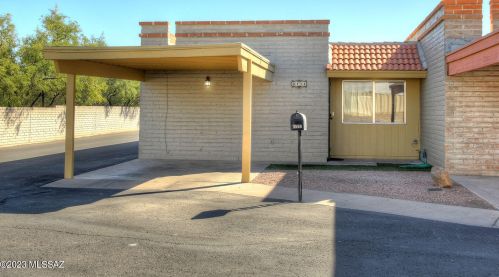 3928 Stone Ave, Tucson, AZ 85705-3208