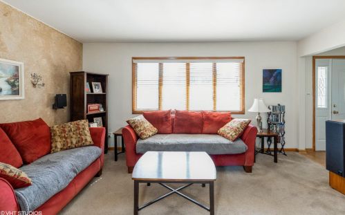 9608 Cypress Ave, Hammond, IN 46321-3418