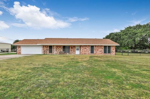 3803 Kristen Dr, Highlands, TX 77562-3321