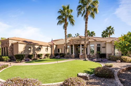 3850 Huber St, Mesa, AZ 85205-3911