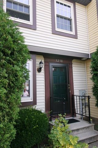 3238 Sherwood Dr, Walworth, NY 14568-9418