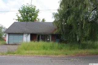 620 Church St, Grand Island, OR 97114-9725