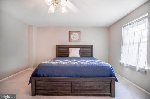 627 Coates Ln, Norristown PA  19406-2558 exterior