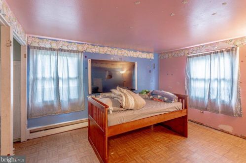 56 Mandolin Ln, Willingboro NJ  08046-2808 exterior