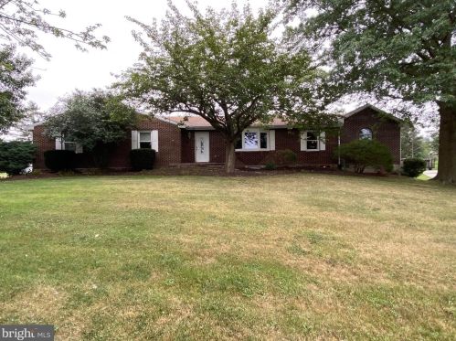 316 Mill Rd, Harrisburg, PA 17112-8848