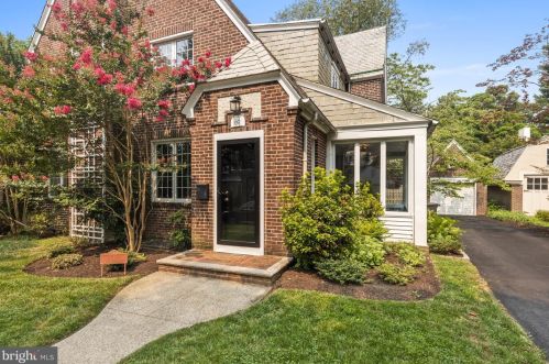 717 Coverdale Rd, Wilmington, DE 19805-2808