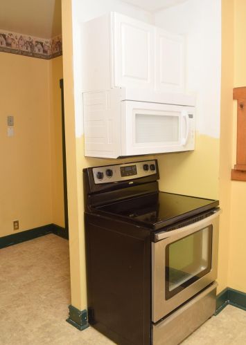 116 Powell Ave, Bellefontaine OH  43311-2160 exterior