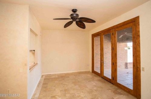 1344 Desert Hills Dr, Green Valley, AZ 85622-8284