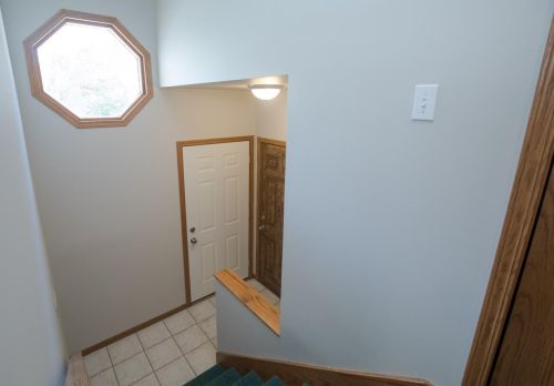 4004 Silhavy Rd, Valpo IN  46383-9146 exterior