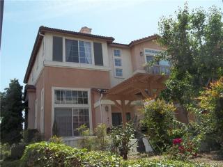 13529 Cobblestone Ln, Westminster, CA 92683-2375