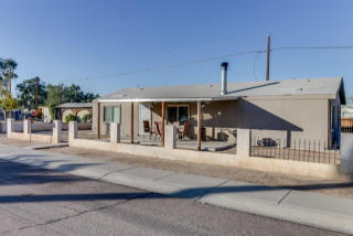 10256 90th Ave, Peoria AZ  85345-6422 exterior