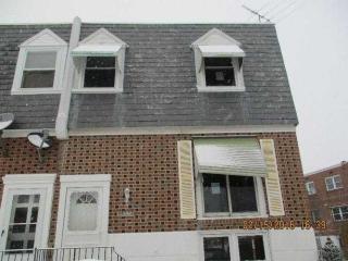 3279 Morrell Ave, Philadelphia PA  19114-1117 exterior