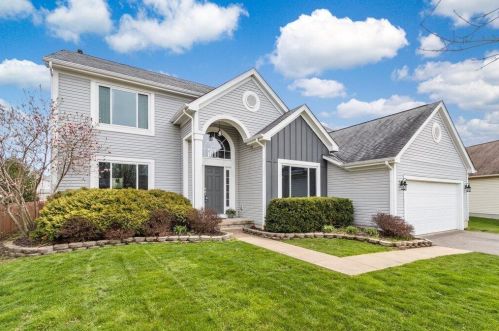 8411 Bent Maple Ct, Blacklick, OH 43004-9090