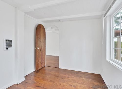 232 Rios Ave, Solana Beach CA  92075-1240 exterior