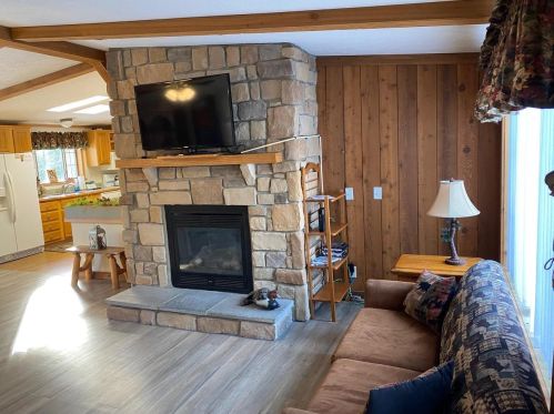 298 Berry Ln, Wisconsin Dells WI  53965-8360 exterior