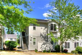 2808 8th Pl, Seattle, WA 98056-3777