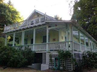 6813 Yeazell Road Kp, Lakebay, WA 98351