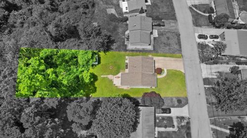 220 Chestershire Dr, Noblestown, PA 15071-9467