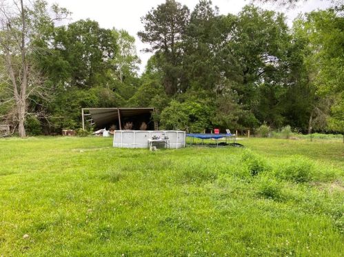 275 Thomas Rd, Beaumont TX 77706-4616 exterior