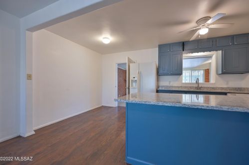 5002 1 St, Tucson AZ 85711-1507 exterior