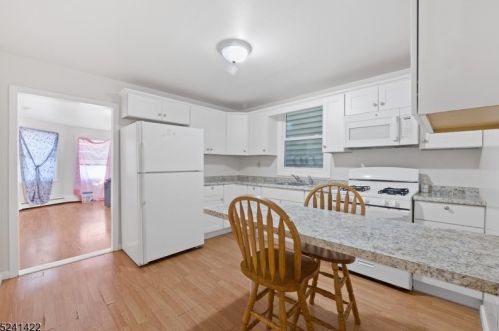 158 Belmont Ave, Paterson NJ  07522-1156 exterior