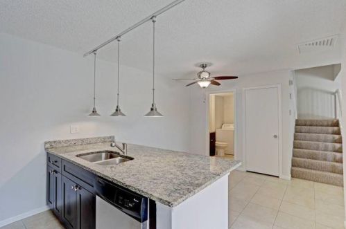 589 Green Springs Pl, West Palm Beach, FL 33409-7512