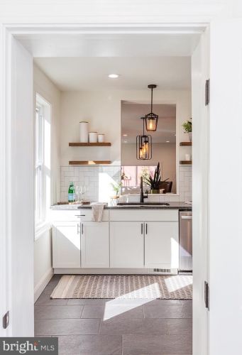 24 New St, Lancaster PA  17602-2047 exterior