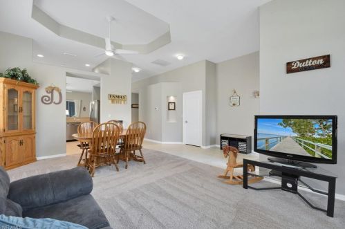 8532 Pegasus Dr, Lehigh Acres, FL 33971-3763
