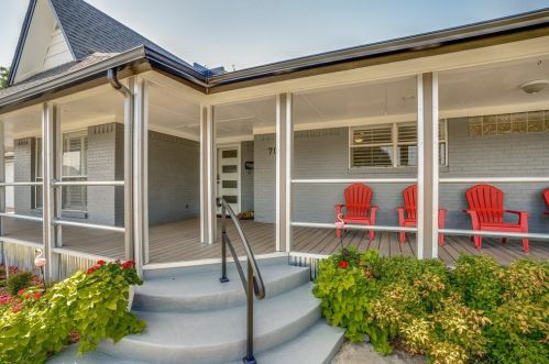 703 Francis St, Lancaster, TX 75146-2205