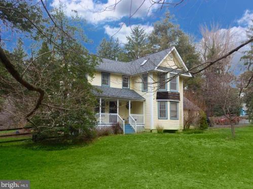 296 Upper Ferry Rd, Trenton, NJ 08628-2734