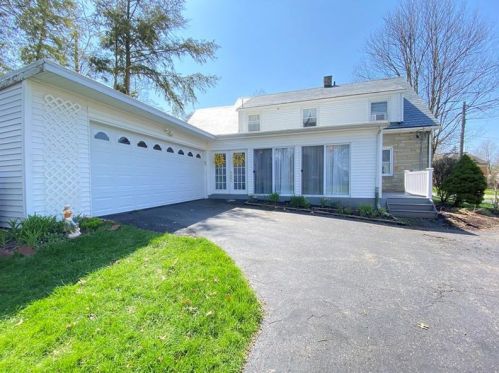 493 Chestnut St, Meadville, PA 16335-4407