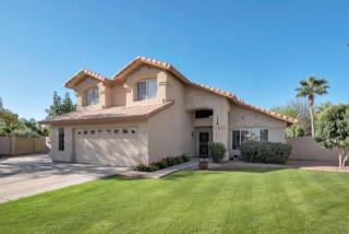 10 Cobblestone St, Gilbert, AZ 85234-1034