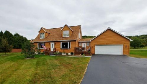 64 Riv Rd, Malone NY  12953-4015 exterior