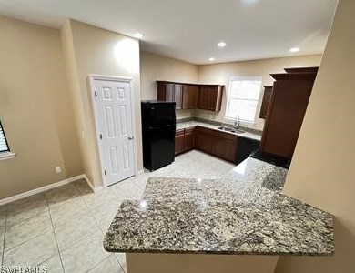 1621 14th St, Cape Coral, FL 33909-0016